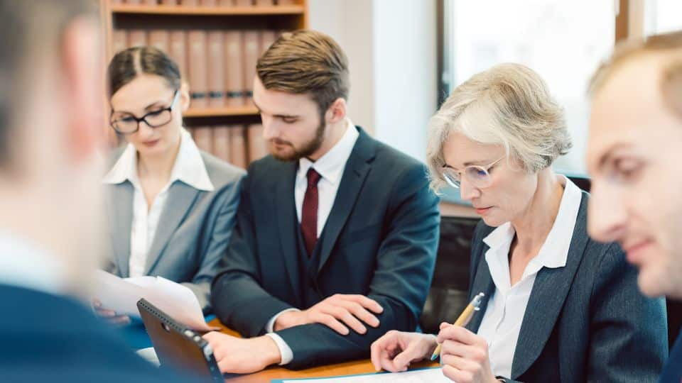 איך לשפר את תנאי העבודה במשרד עורכי דין